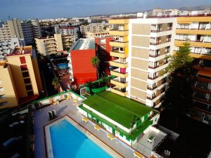 Apartamentos Las Arenas — , Gran Canaria