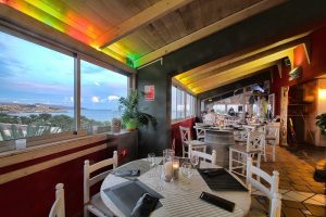 B-Side Restaurant Pizzeria & Lounge Bar